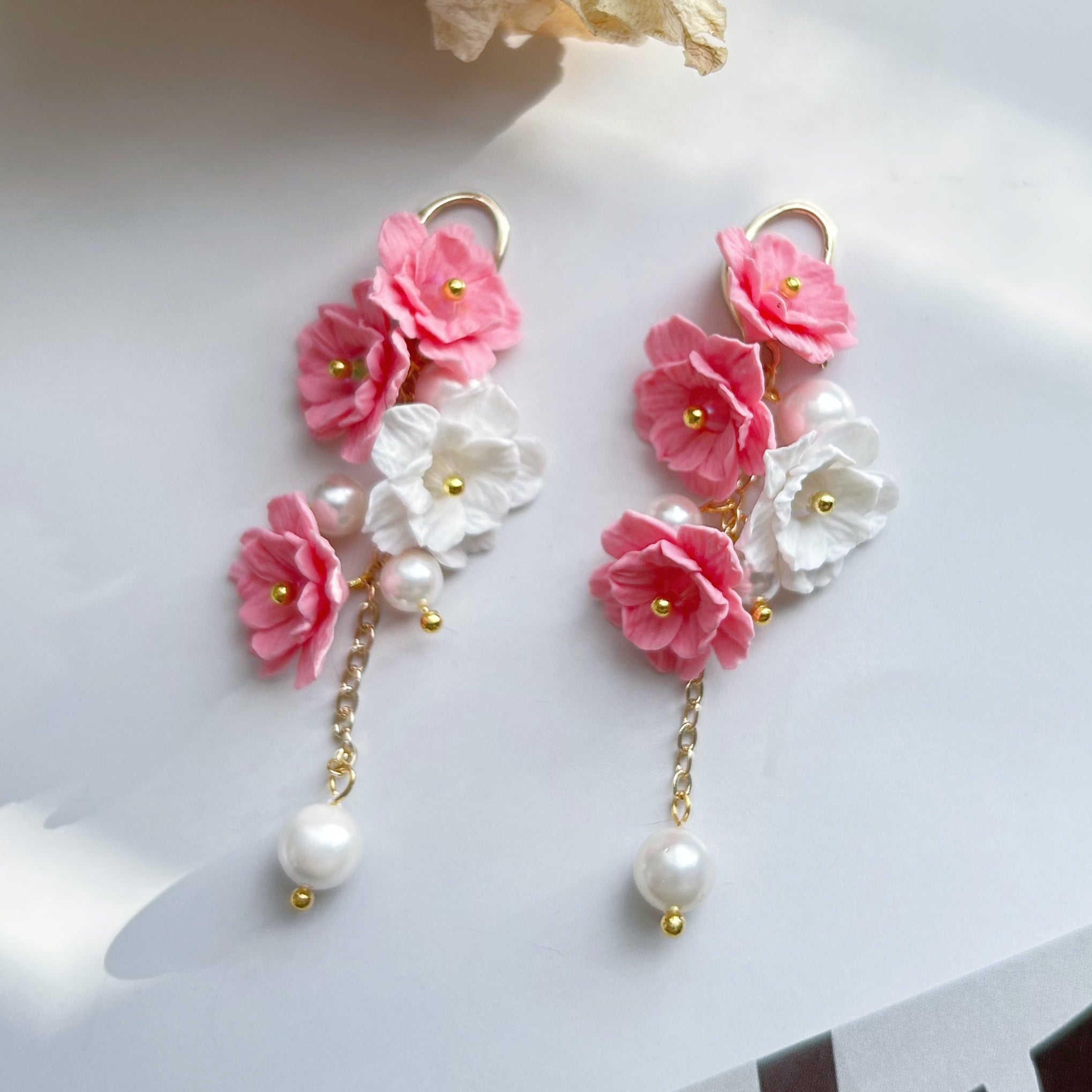 Soft Ceramic Rose Lover Earrings